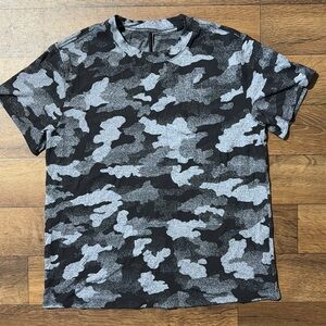 Lululemon NO SIZE All Yours Short Sleeve Train Tee Shirt Camo Print Breathable